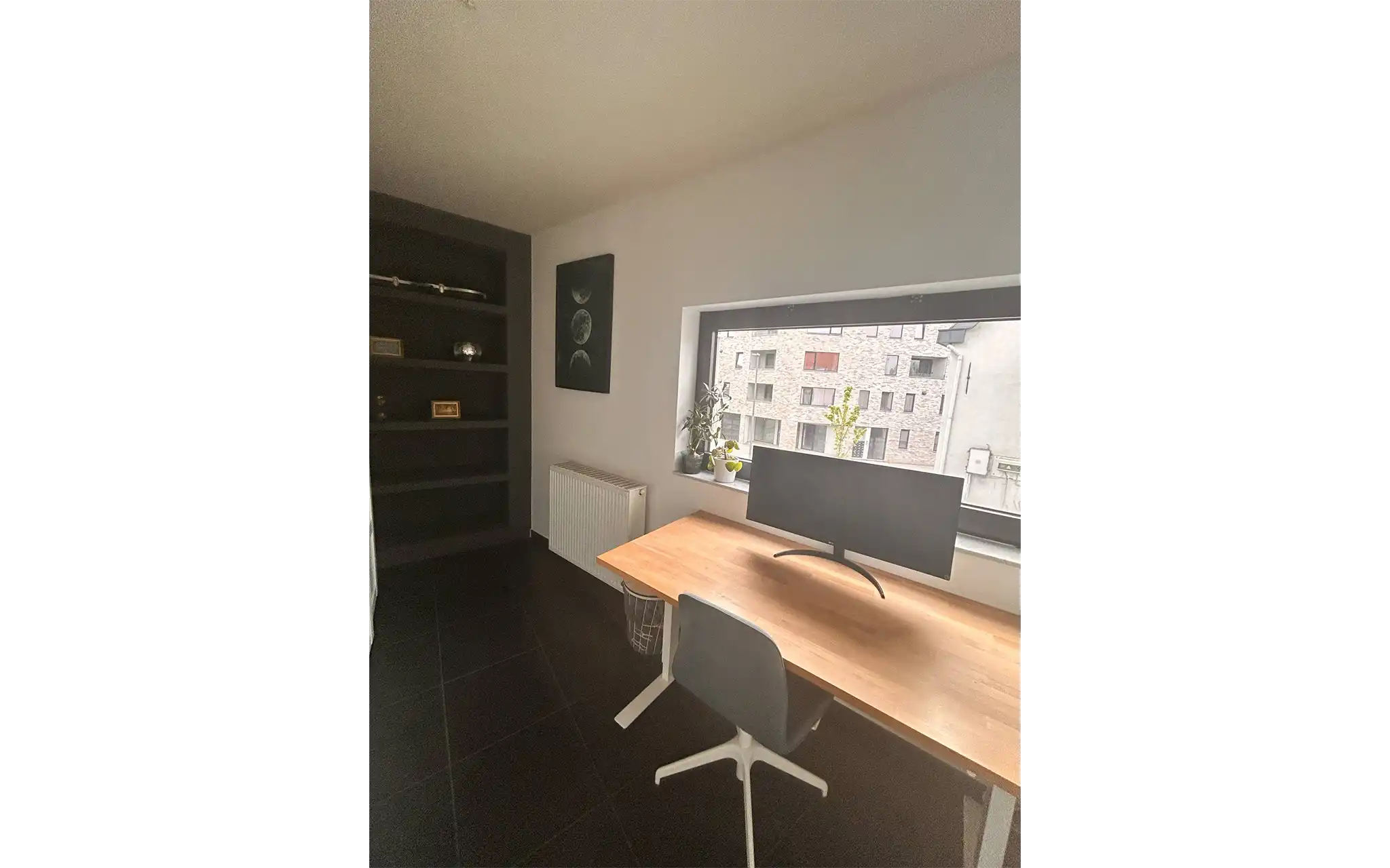 Appartement met groot terras, vlakbij Park Spoor Noord