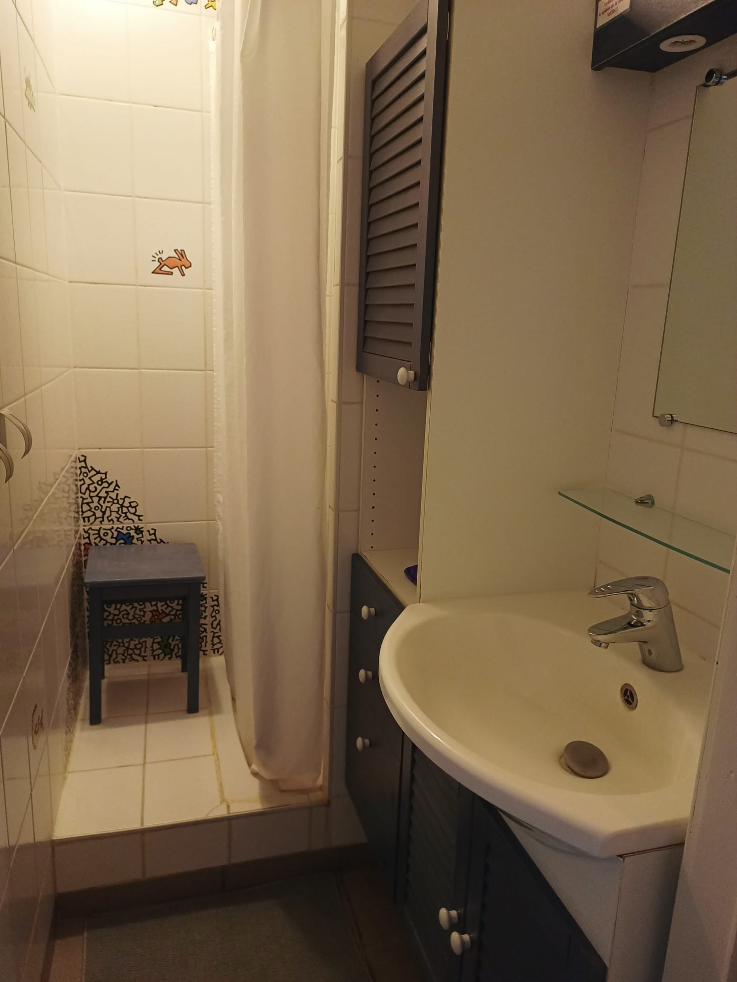 Instapklaar, bemeubeld appartement met 2 slaapkamers