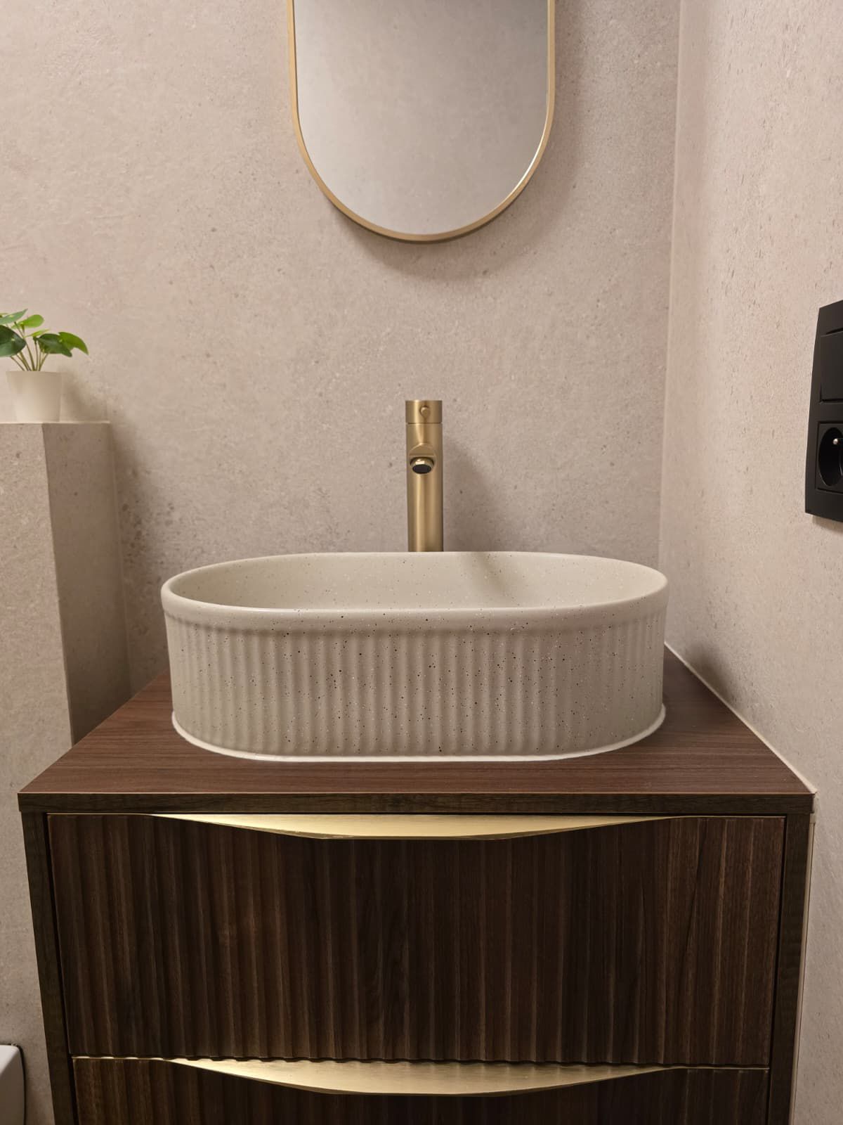 Instapklaar appartement te koop EPC-B en tuin