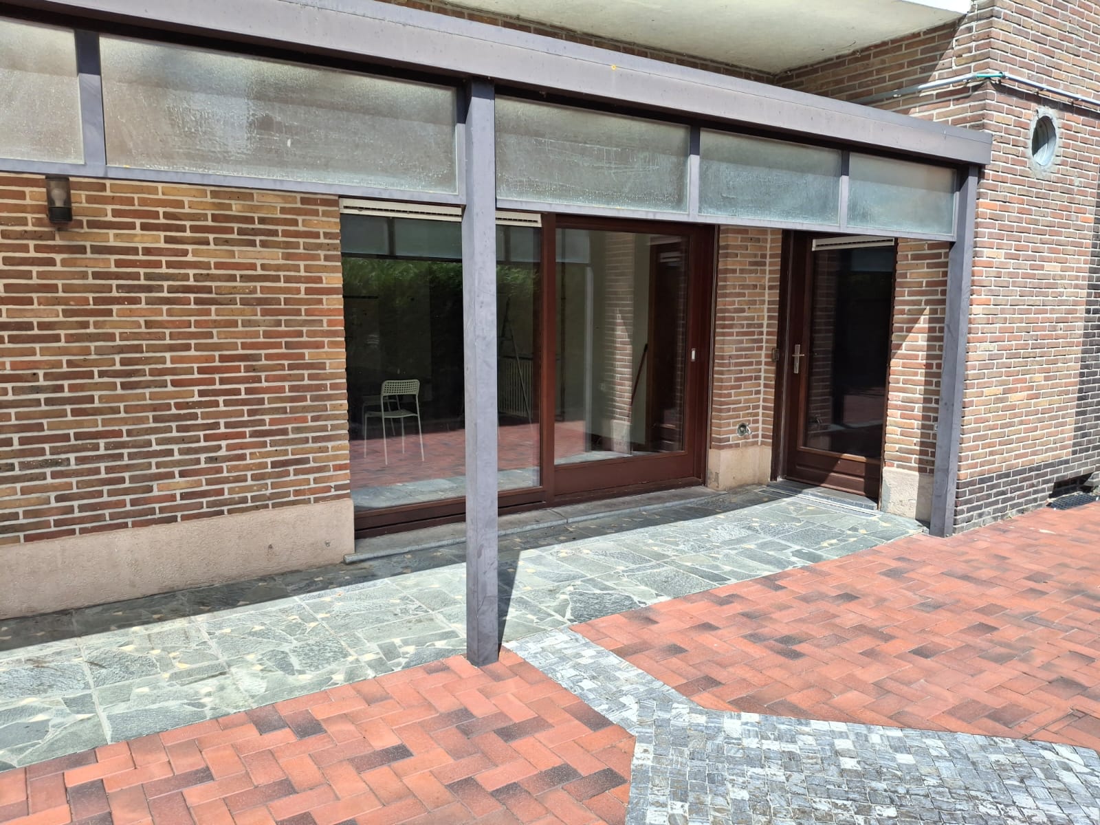 gelijkvloerse woning te huur in centrum van Nevele