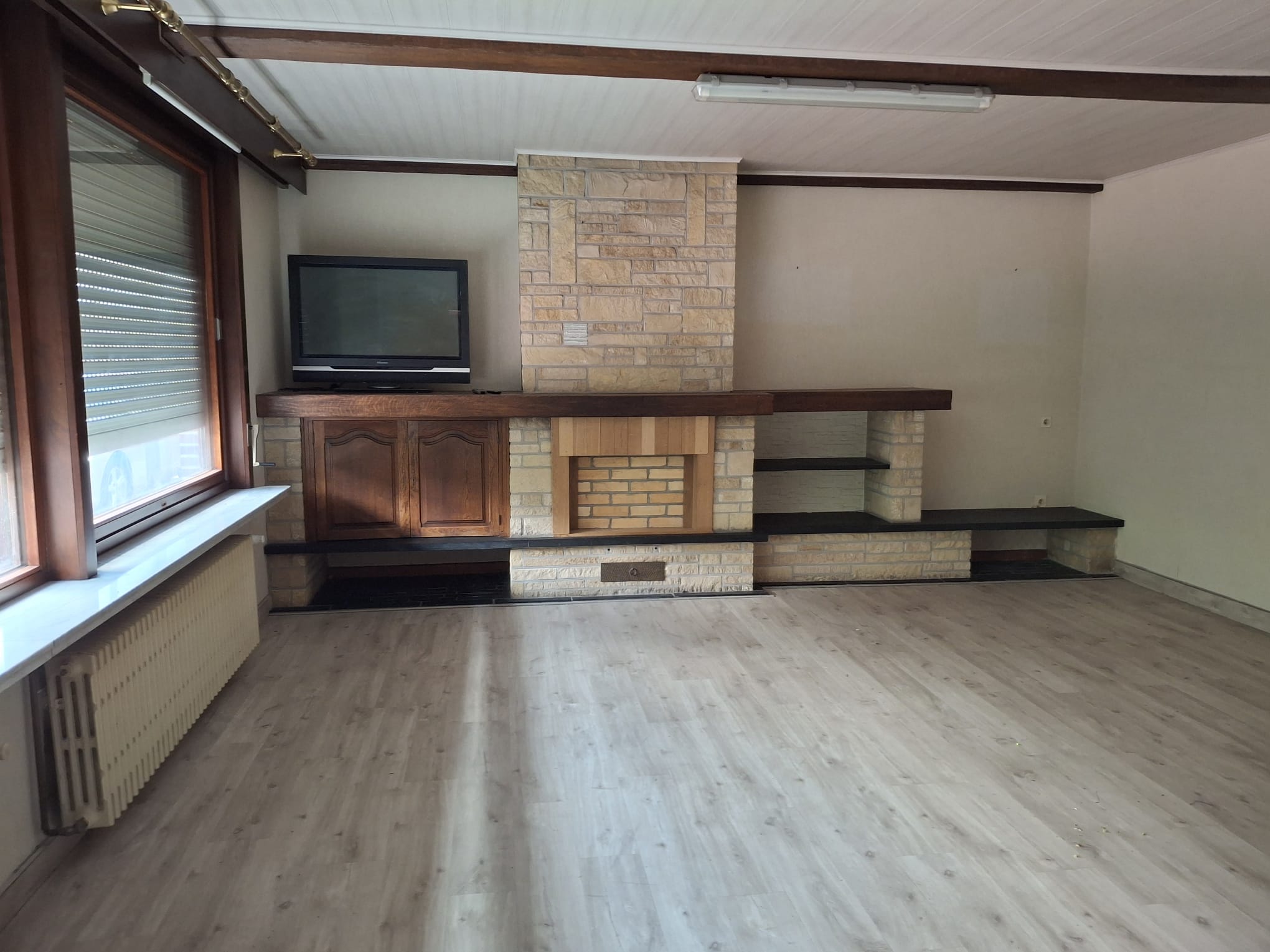 gelijkvloerse woning te huur in centrum van Nevele