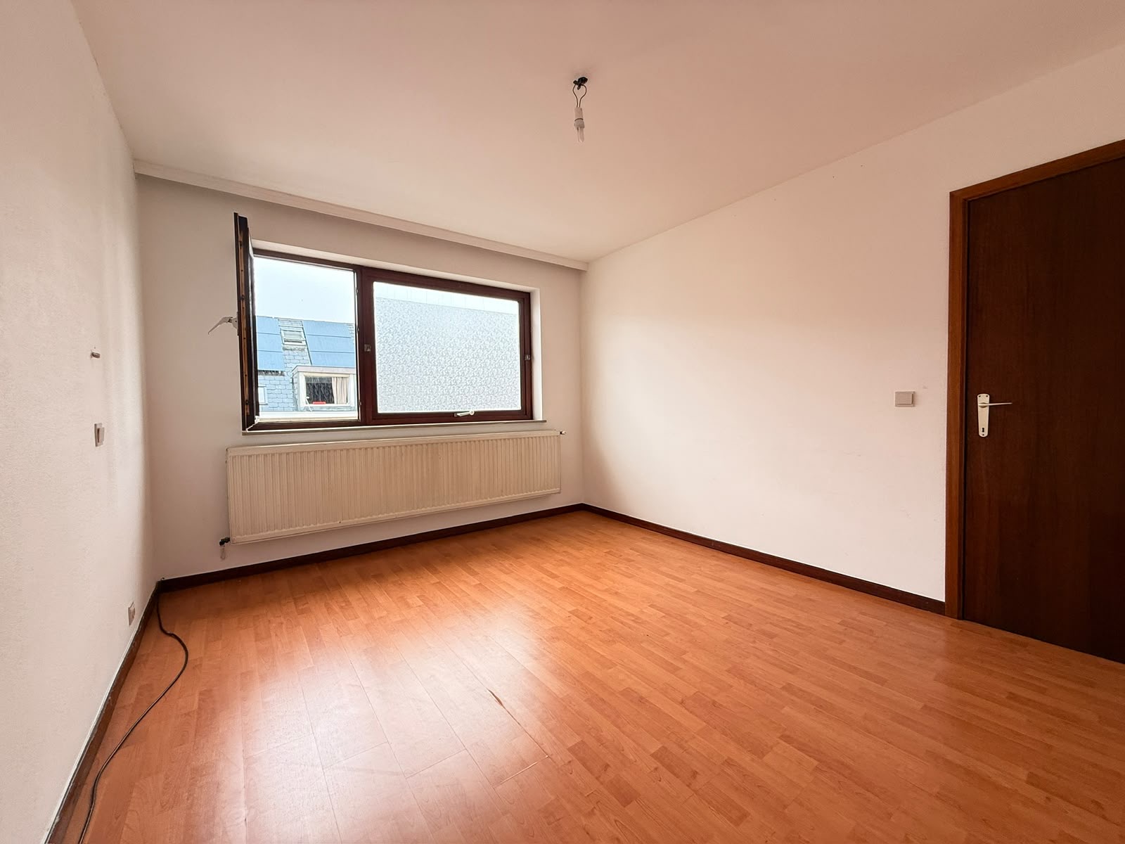 Appartement met 1 slaapkamer + bureau en zolder – Wezembeek-