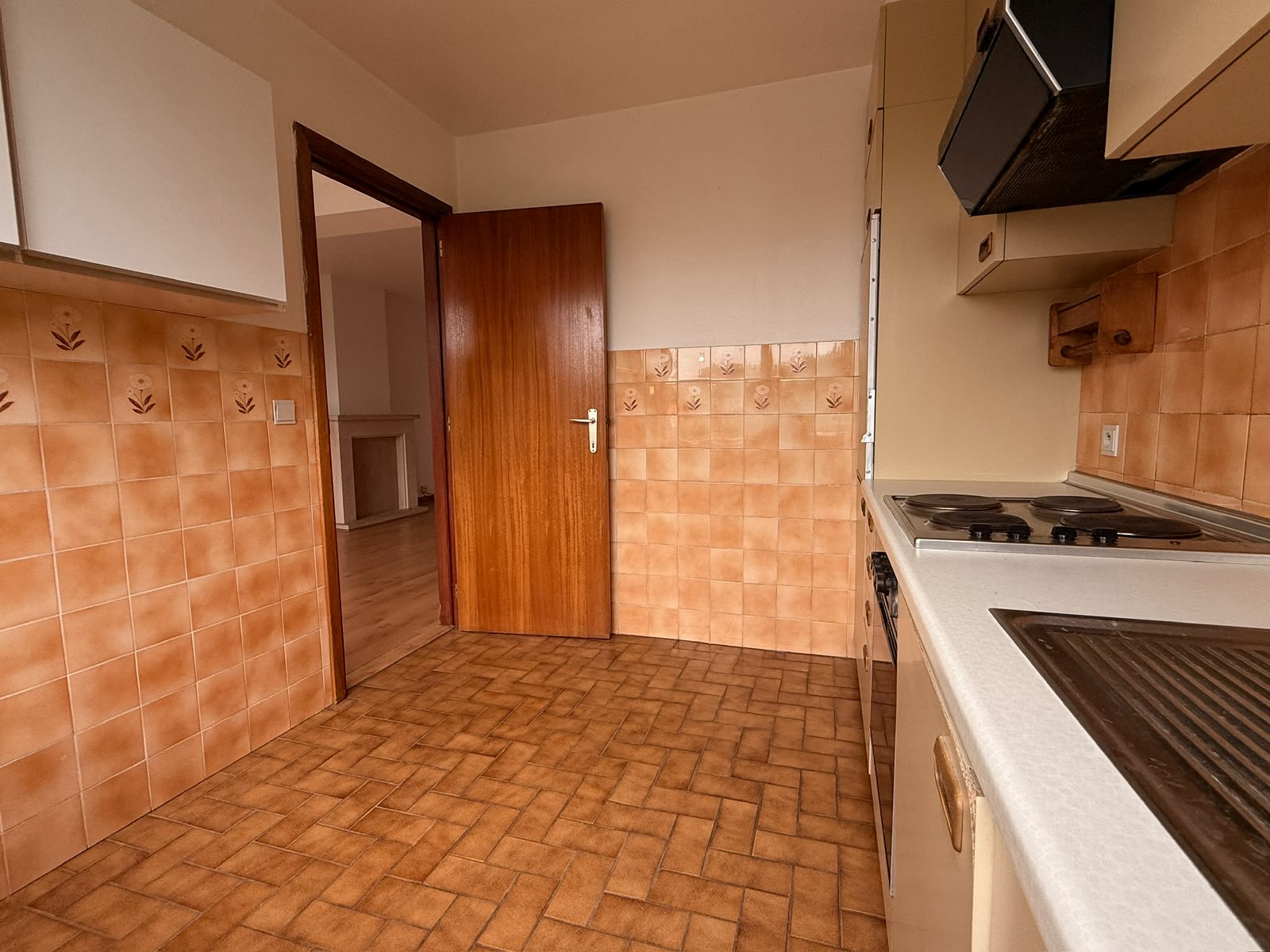 Appartement met 1 slaapkamer + bureau en zolder – Wezembeek-