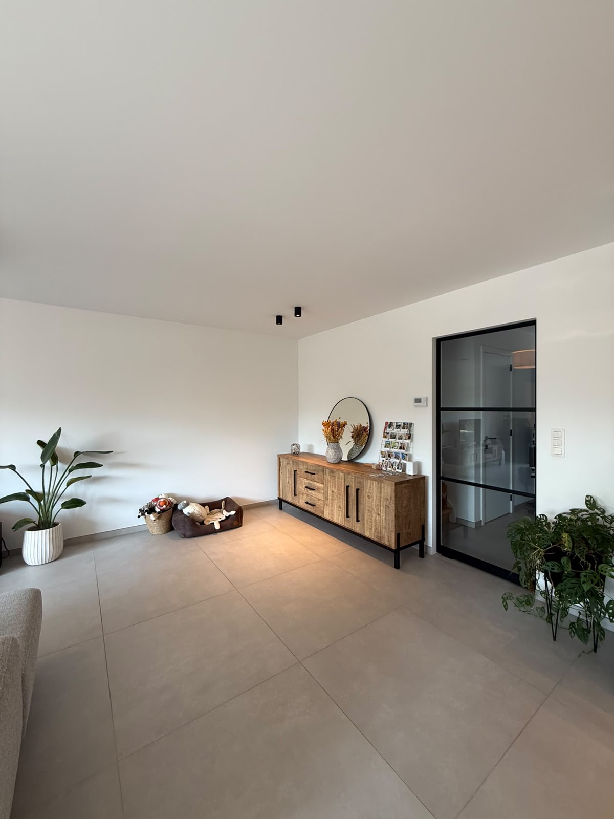 Te huur – Energiezuinige nieuwbouwwoning met zonrijke tuin