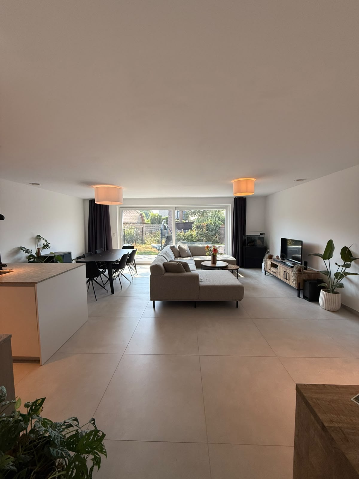 Te huur – Energiezuinige nieuwbouwwoning met zonrijke tuin