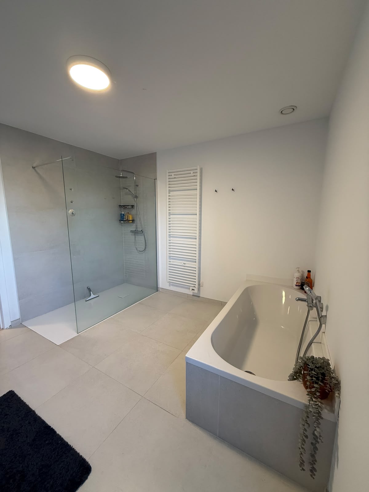 Te huur – Energiezuinige nieuwbouwwoning met zonrijke tuin