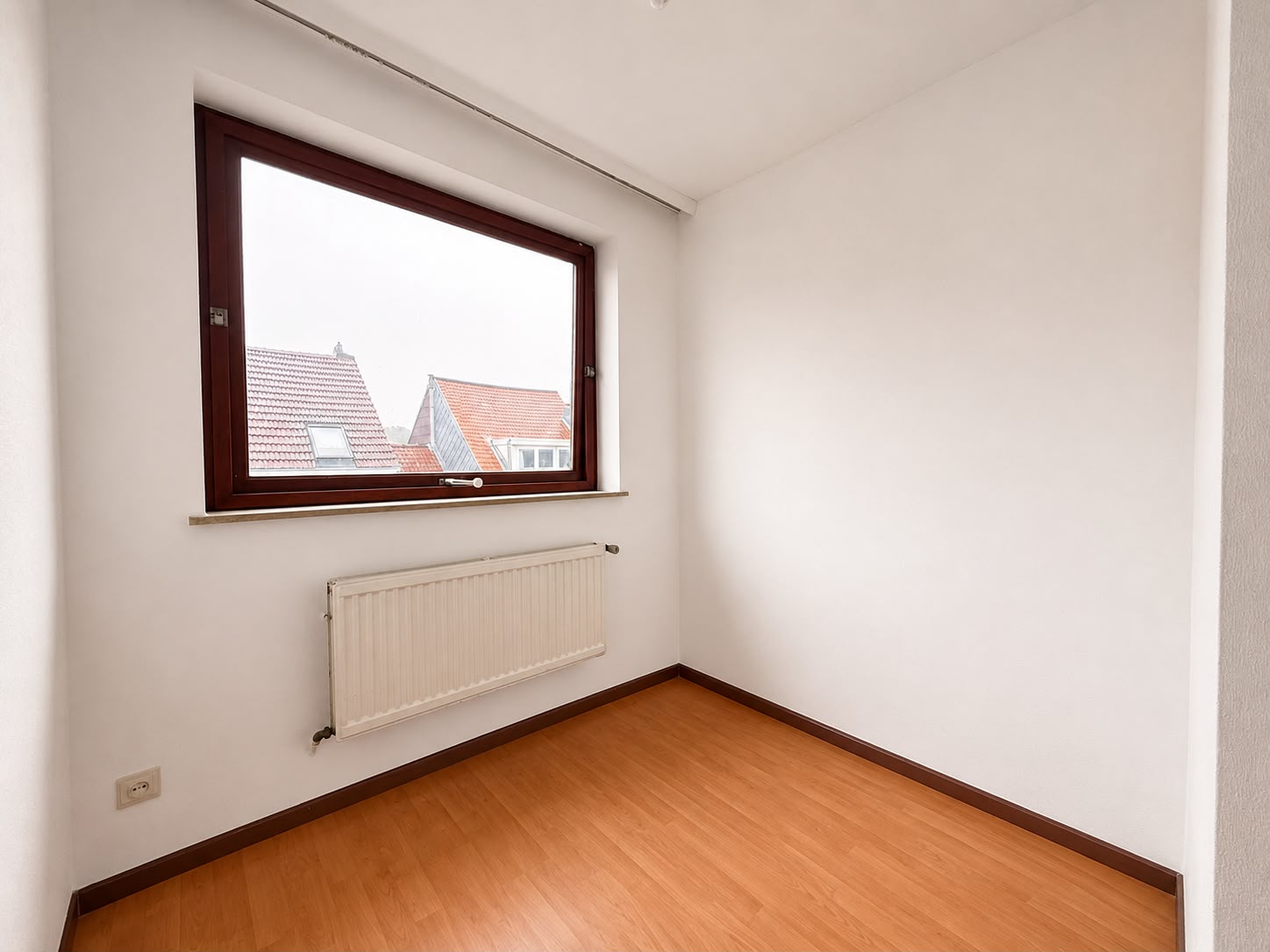 Appartement met 1 slaapkamer + bureau en zolder – Wezembeek-