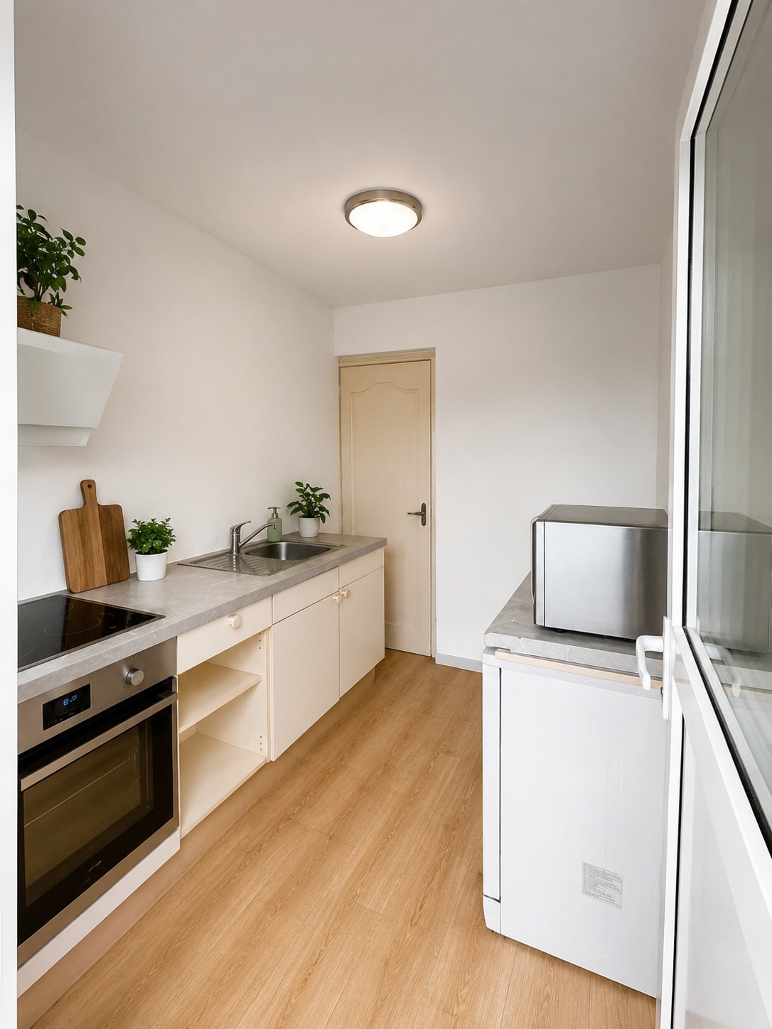 UIT DE HAND TE KOOP – HALFOPEN WONING HARELBEKE
