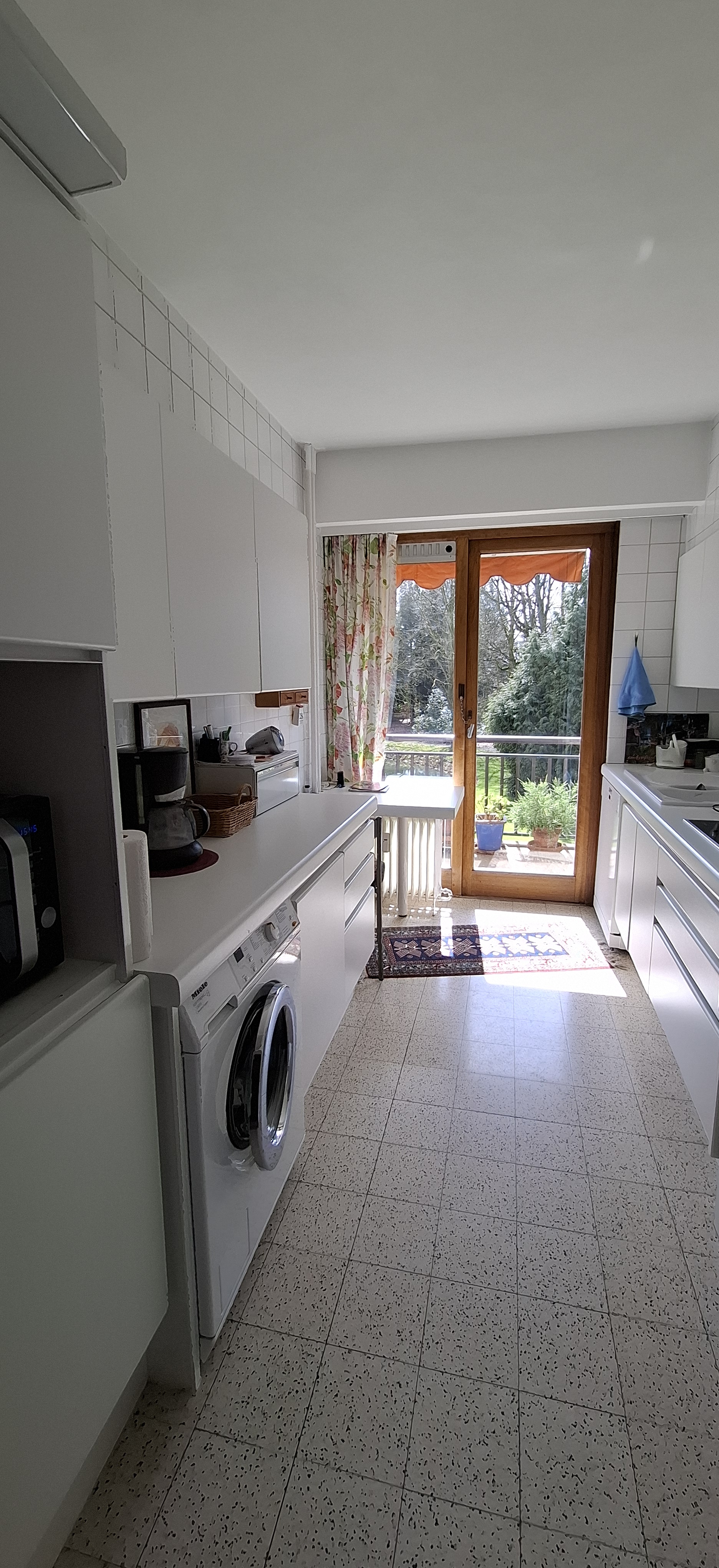 2 slp appartement met zonnig terras te koop te KAPELLEN
