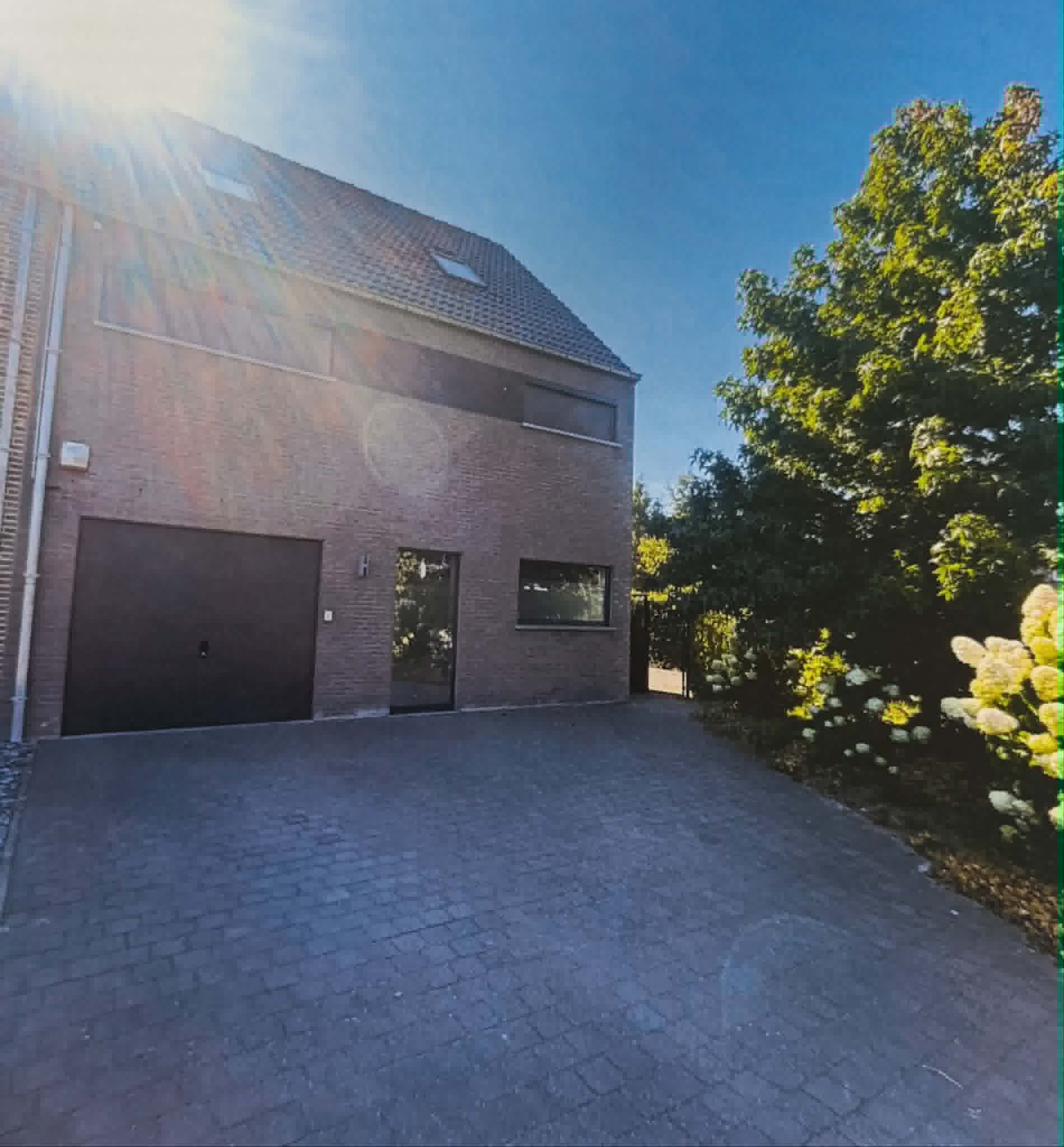 Huis te koop op centrale ligging in Melsele