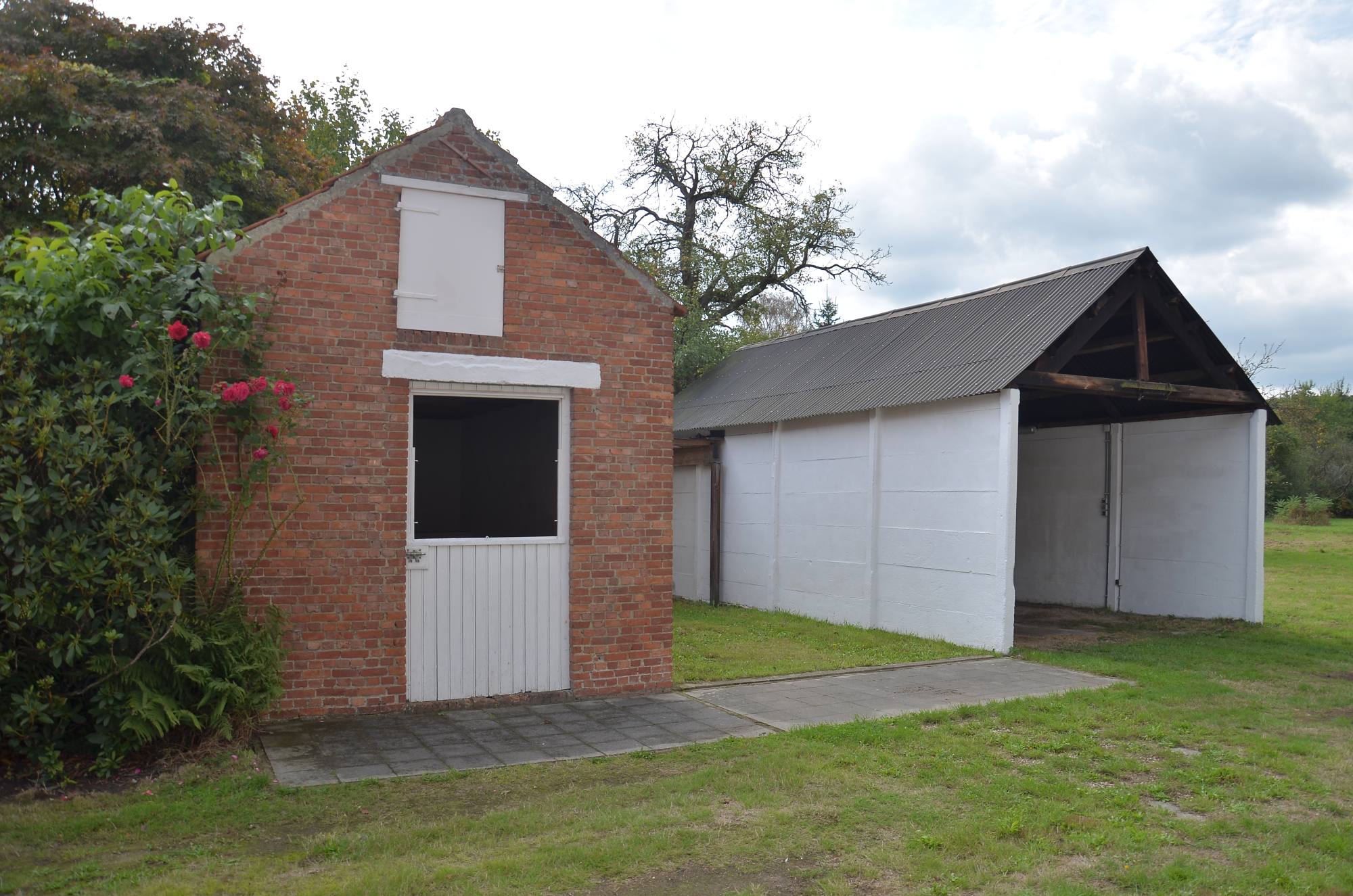 Rustig gelegen te renoveren hoeve te Nijlen te koop