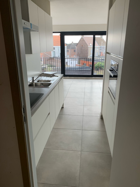 Lichtrijk 2-slaapkamerappartement met zuidgericht balkon