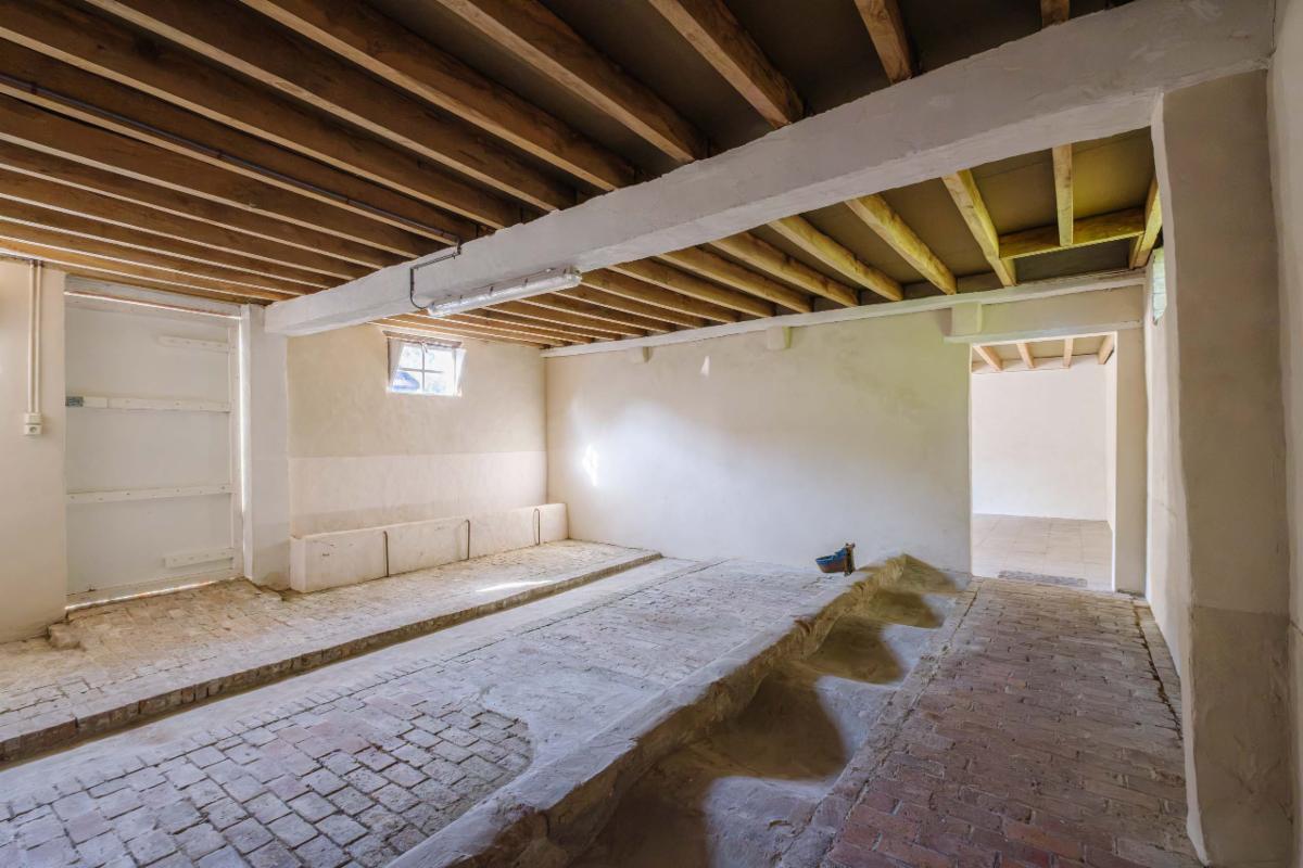 Rustig gelegen te renoveren hoeve te Nijlen te koop