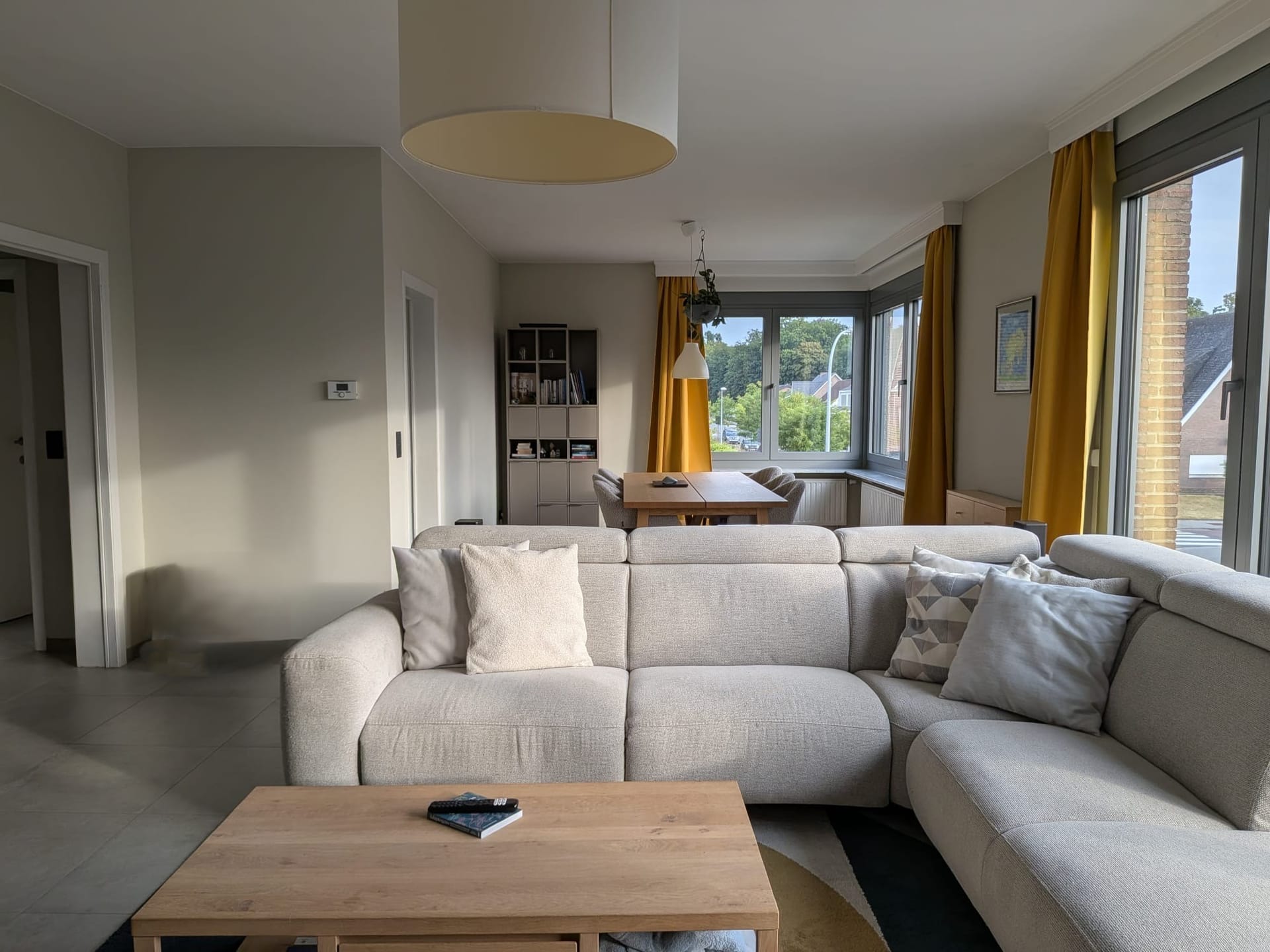 Ruim 2 slpk app. <2km v Leuven + terras/garage & staanplaats
