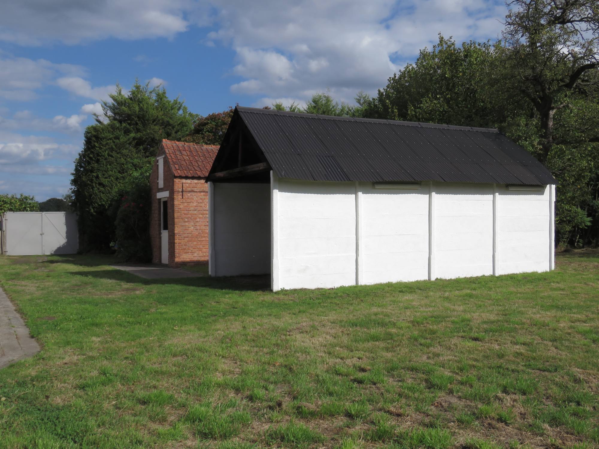 Rustig gelegen te renoveren hoeve te Nijlen te koop