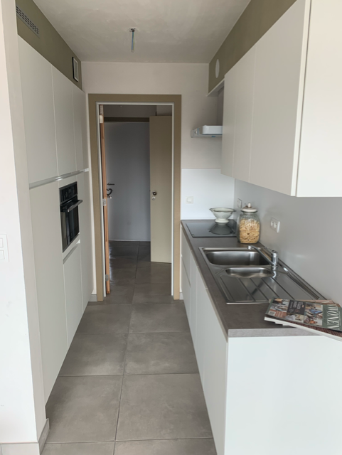 Lichtrijk 2-slaapkamerappartement met zuidgericht balkon