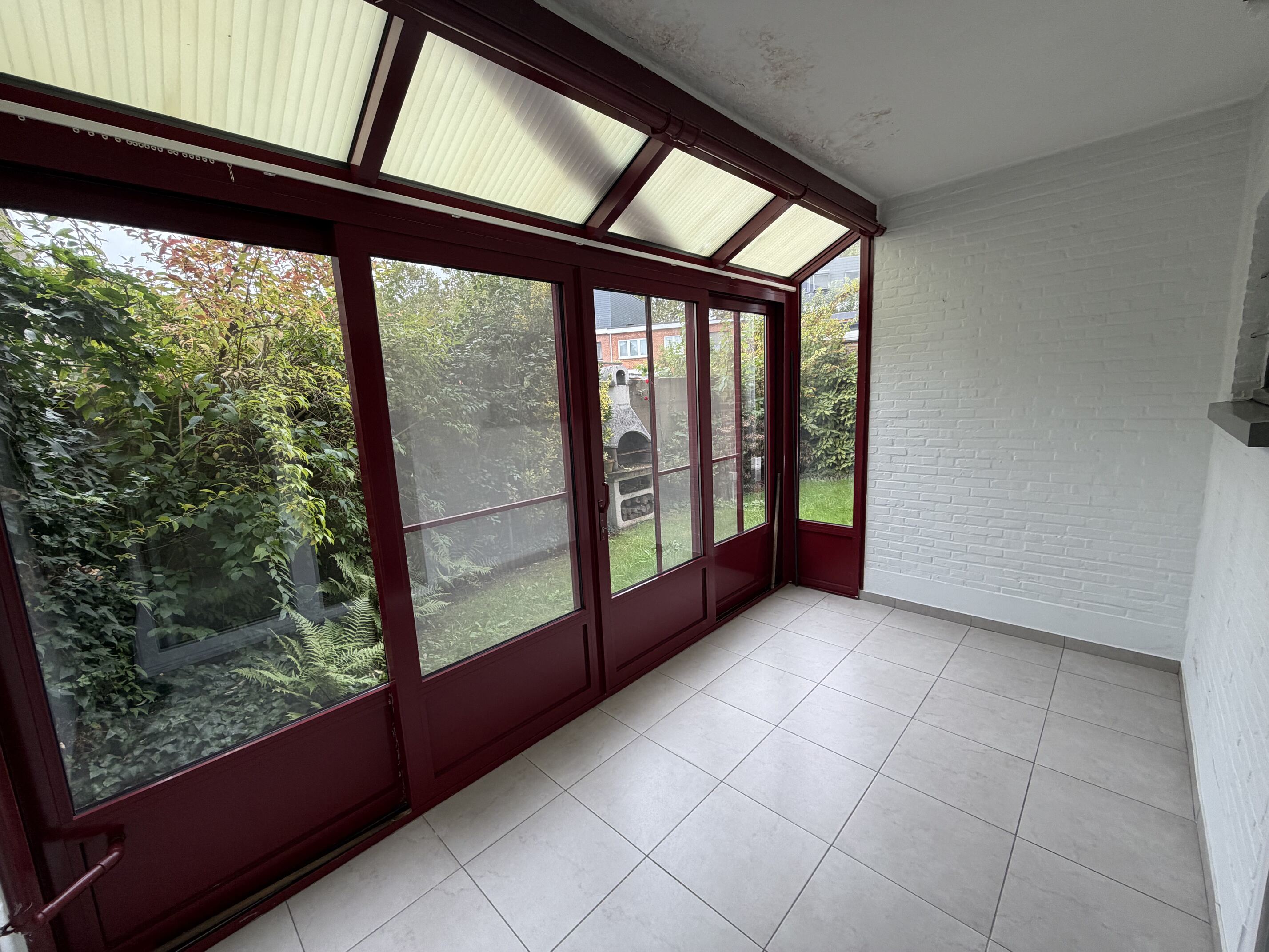 Gelijkvloers appartement met garage & stadstuin