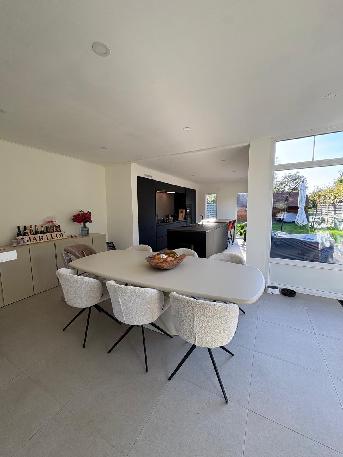 Instapklare woning met 2 ruime slaapkamers