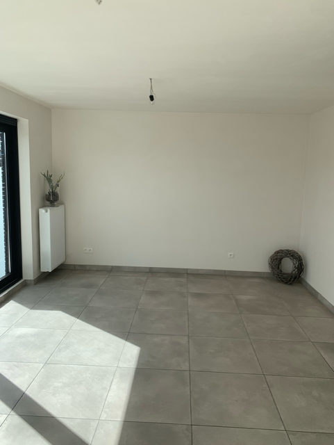 Lichtrijk 2-slaapkamerappartement met zuidgericht balkon