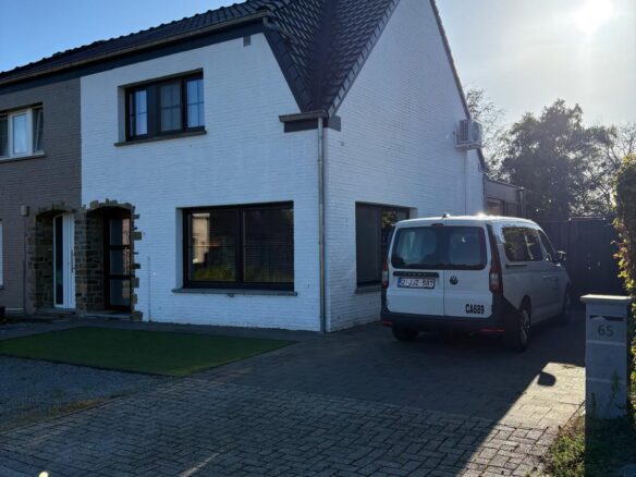 Instapklare woning met 2 ruime slaapkamers