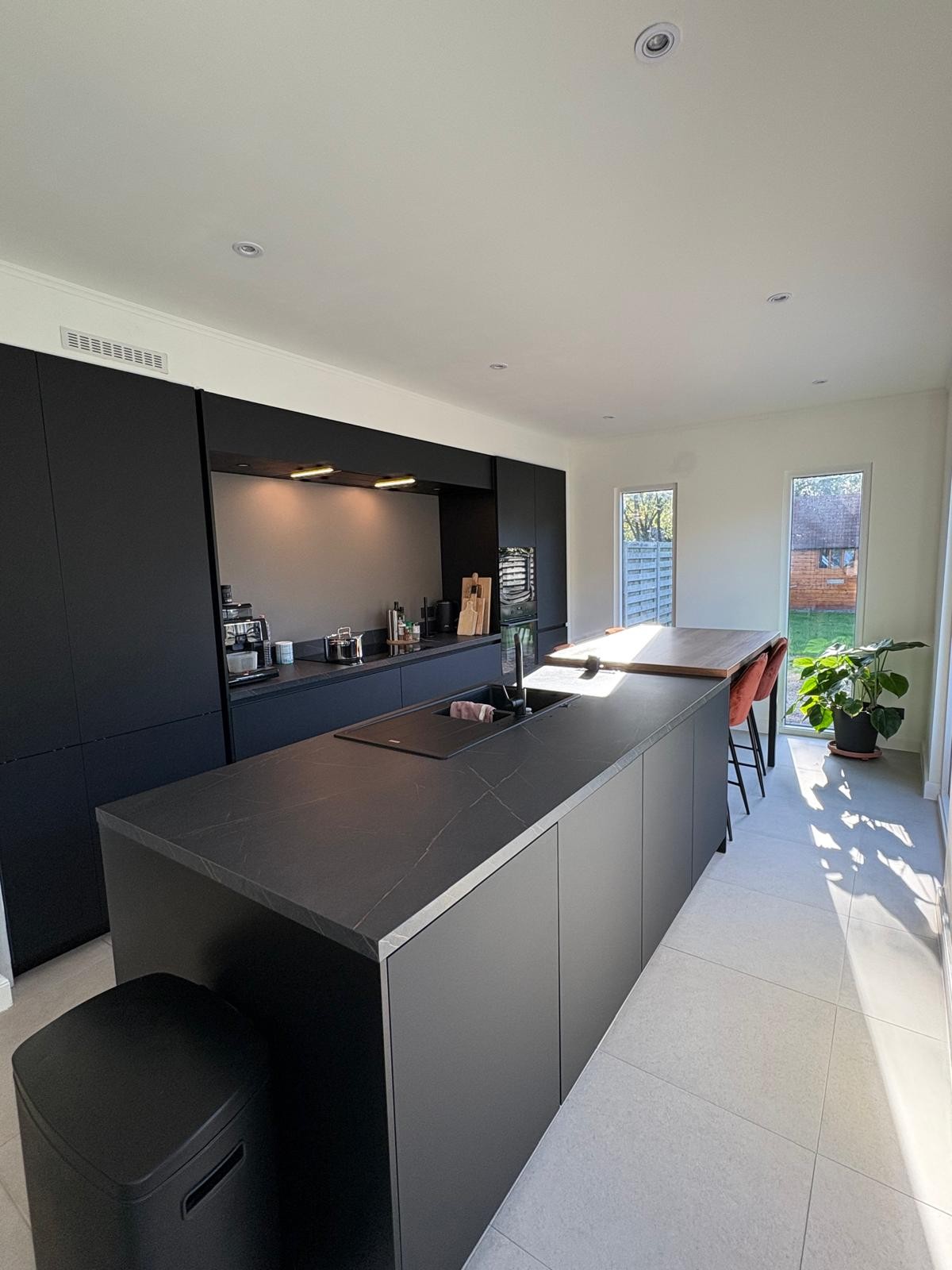 Instapklare woning met 2 ruime slaapkamers