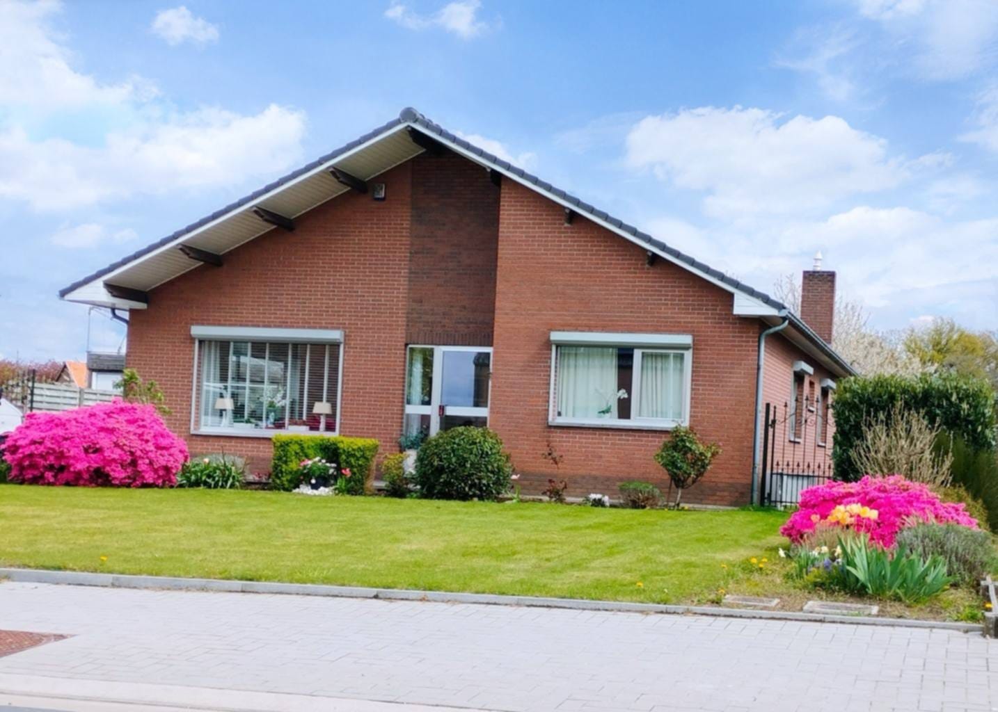 1000042323 Huis te huur