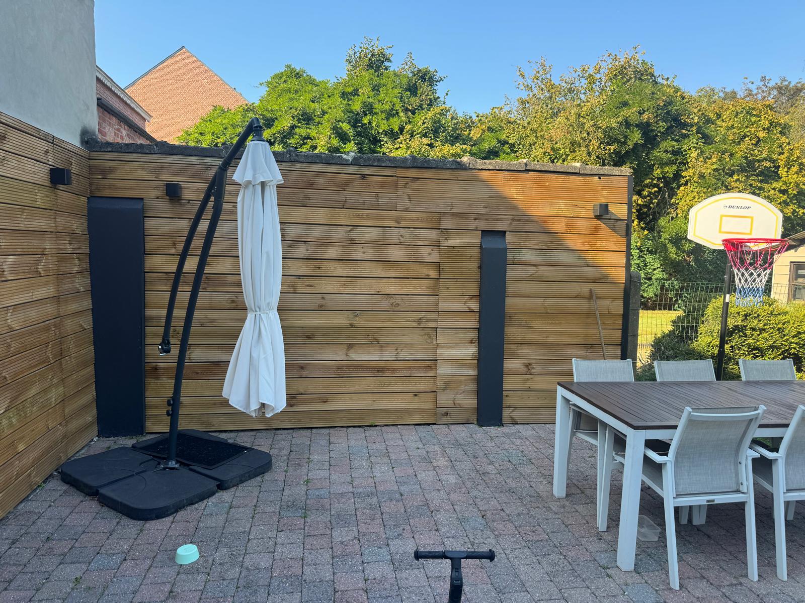 Halfopen woning met 3 slpk., garage & diepe tuin Mechelen