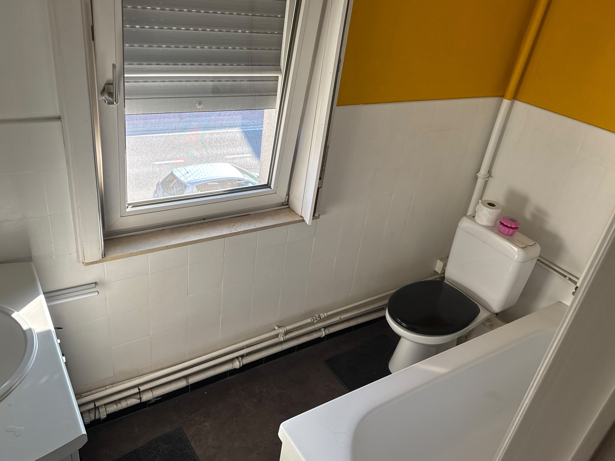 Halfopen woning met 3 slpk., garage & diepe tuin Mechelen