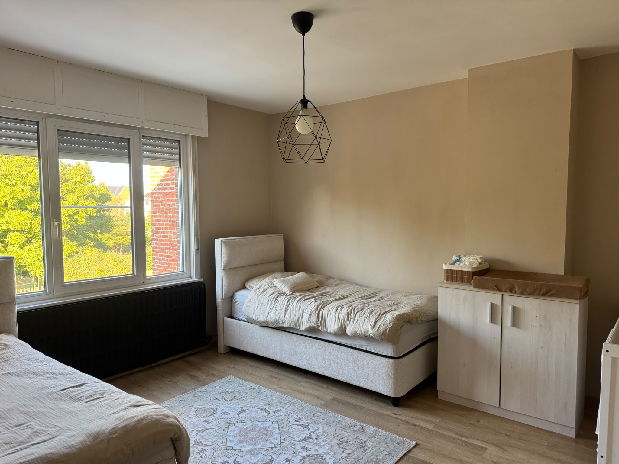 Halfopen woning met 3 slpk., garage & diepe tuin Mechelen